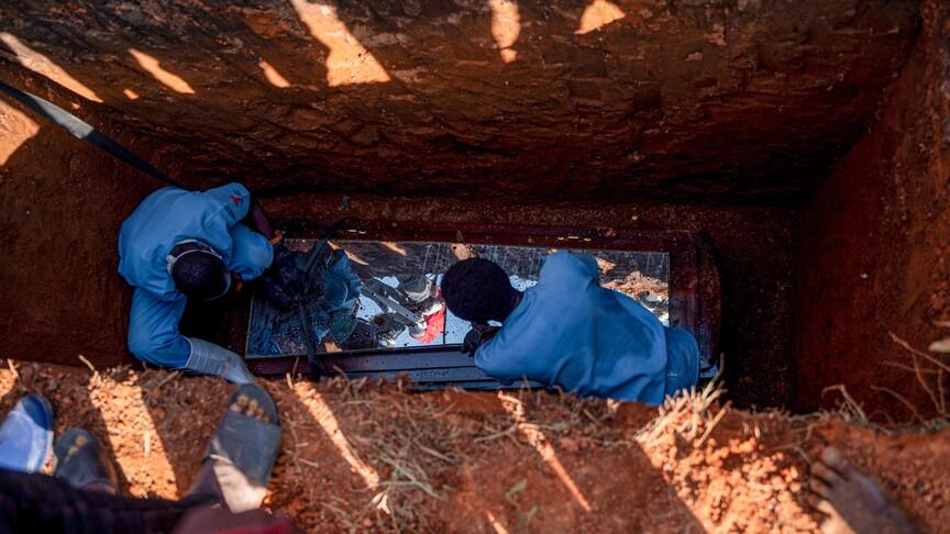 KDC'de Ebola salgınında ölü sayısı 3 bin 982'ye ulaştı