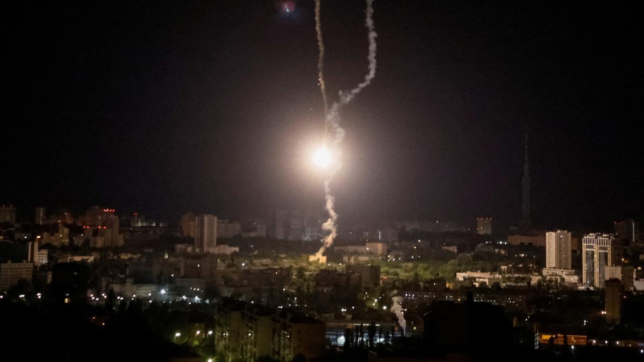 Ukrayna'da her füze alarm saati ekonomiye 45 milyon dolar kaybettiriyor