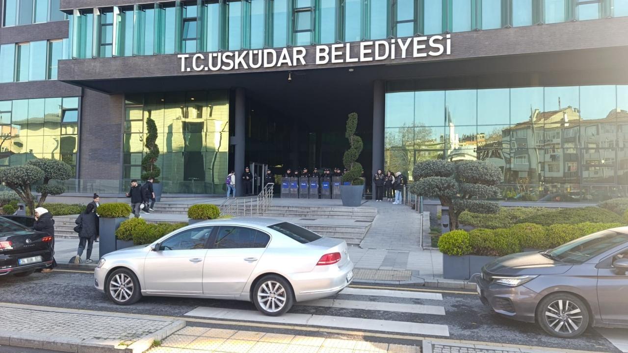 Üsküdar Belediye Başkanı Dedetaş tutuklandı