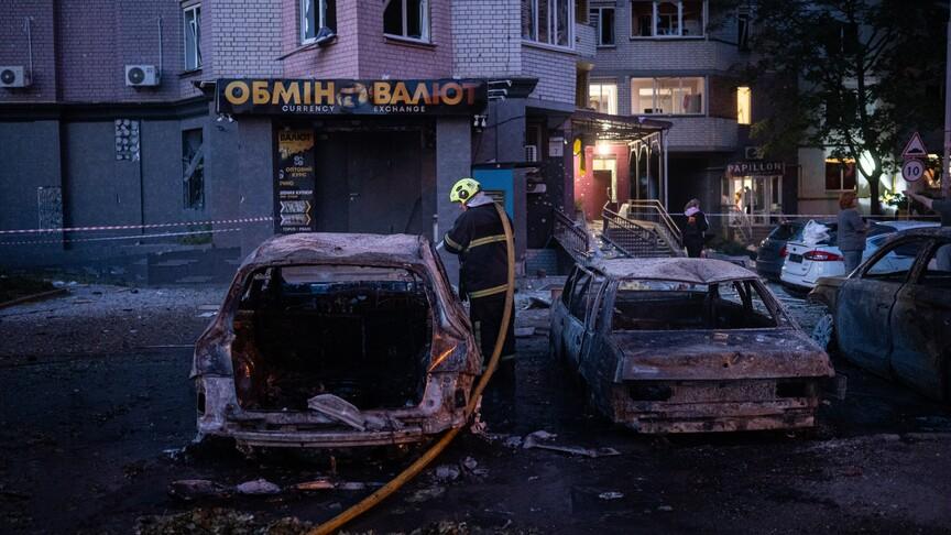 Kiev'e balistik füze saldırısı düzenlendi