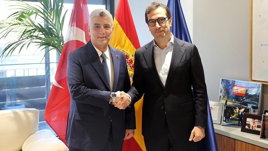 Ticaret Bakanı Bolat, İspanyol mevkidaşıyla görüştü