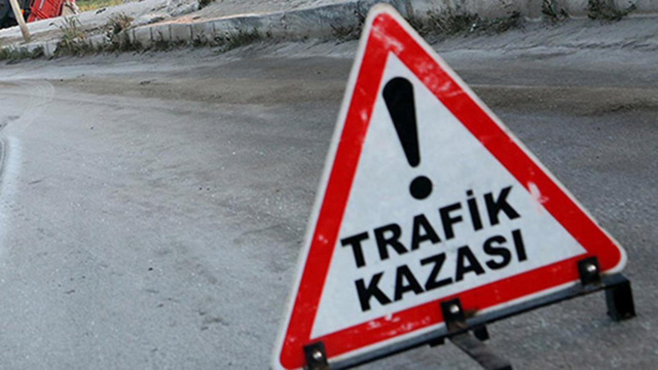 Bitlis'te otomobil su kanalına devrildi: 1 ölü, 3 yaralı