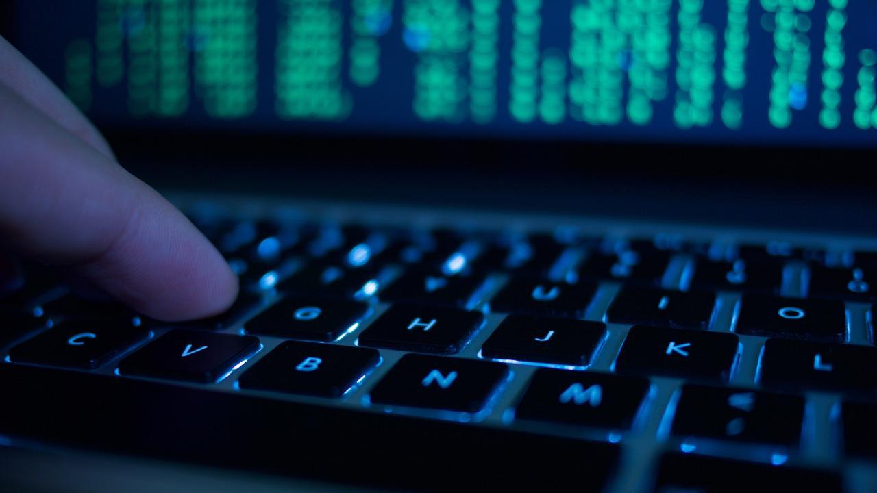 FBI ajanlarının kişisel verilerini çaldıklarını iddia eden siber suç grubu soruşturuluyor