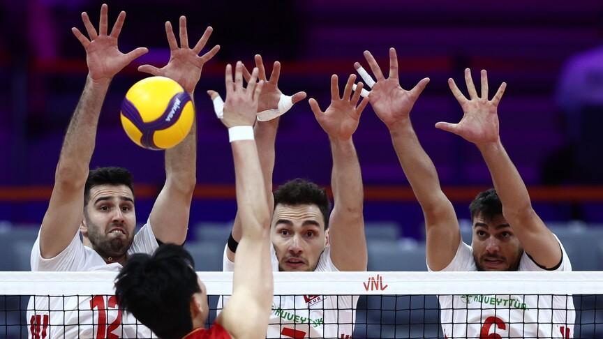 Milli voleybol takımı Akdeniz Oyunları'nda bronz madalya maçında