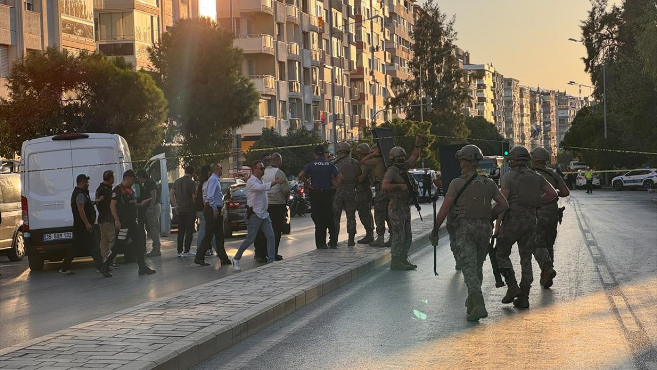 İzmir'de banka çalışanlarını rehin alan şüpheli yakalandı