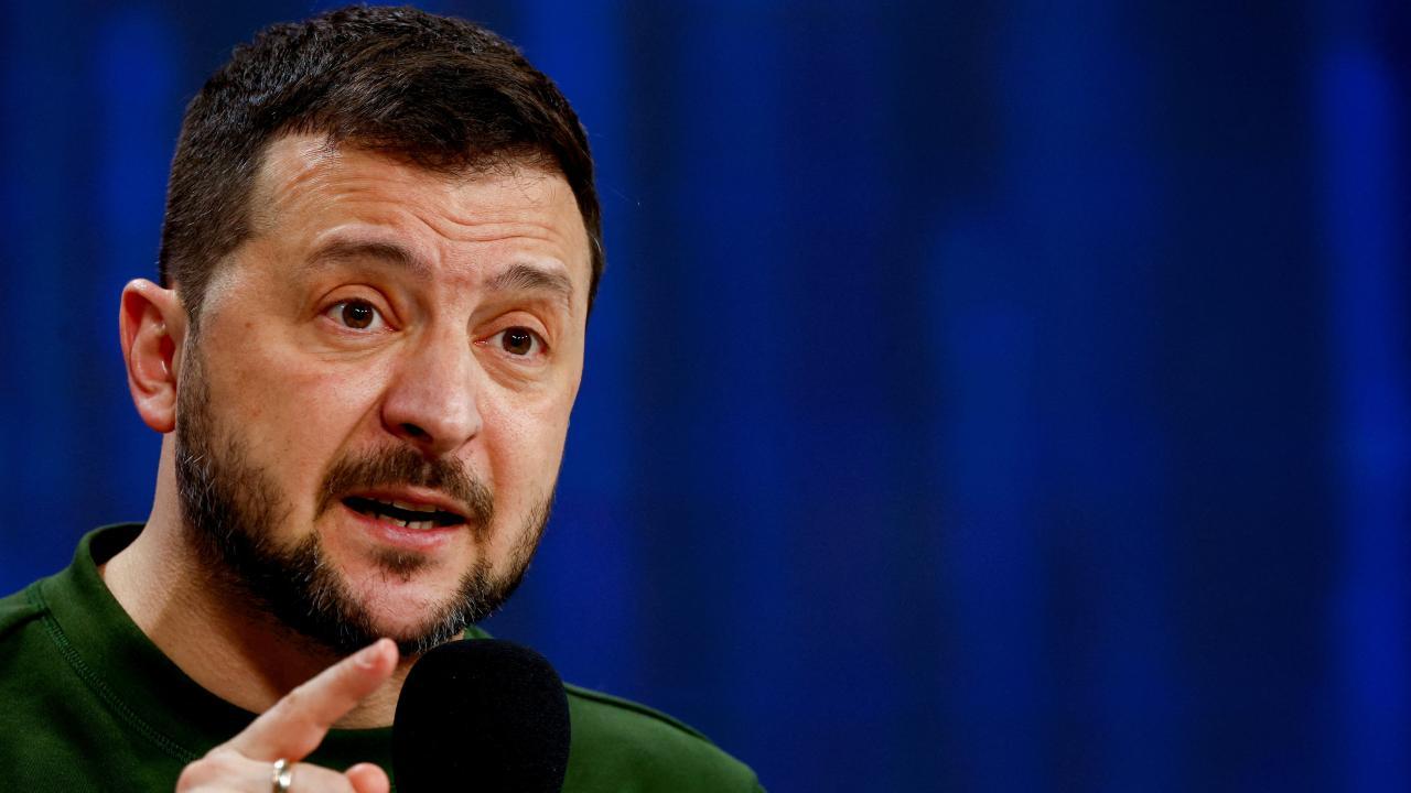 Zelenskiy: Rusya, Ukrayna Güvenlik Servisi binasını vurdu