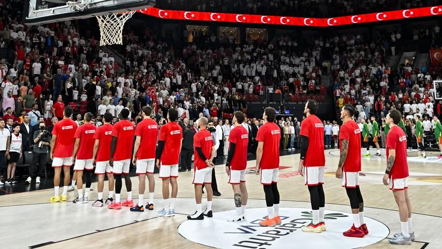 A Milli Basketbol Takımı dünya sıralamasında 9. sıraya yükseldi