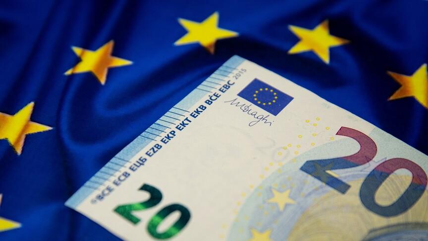Avro Bölgesi imalat PMI 4 yılın zirvesinde
