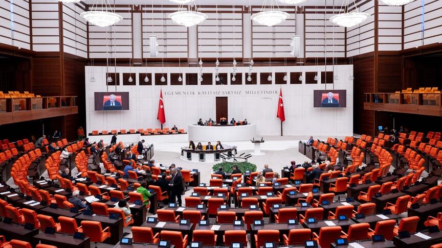 Milli Dayanışma Kanun Teklifi 360 imzayla Meclis'e sunuldu