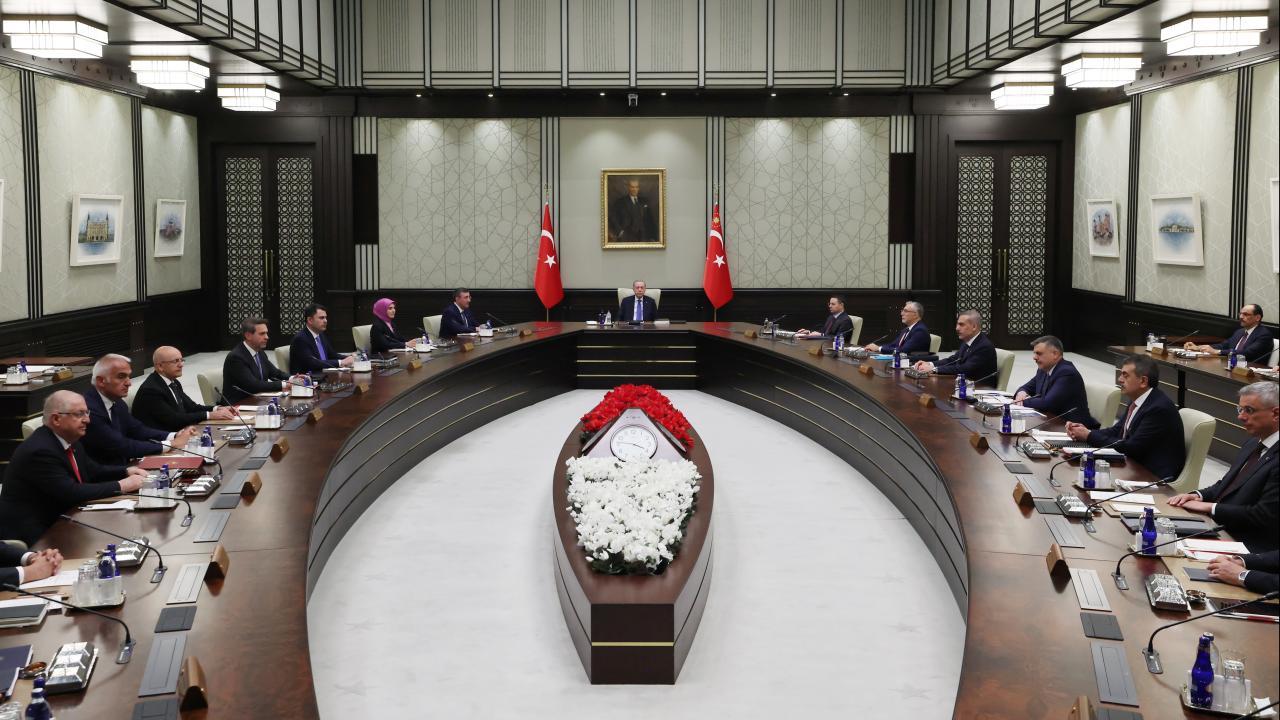 Kabine Beştepe'de Toplanıyor: Terörle Mücadele Gündemde
