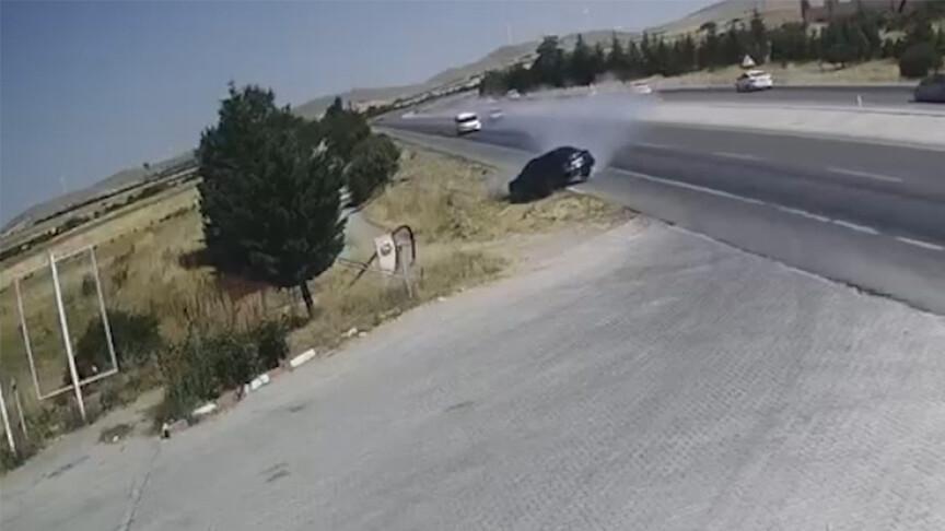 Konya'da trafik kazası: 2 ölü, 1 yaralı