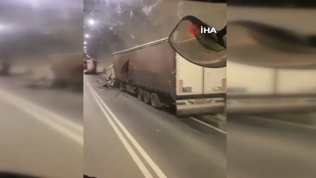 Artvin'de tünel içinde zincirleme kaza: 1 ölü, 2 yaralı