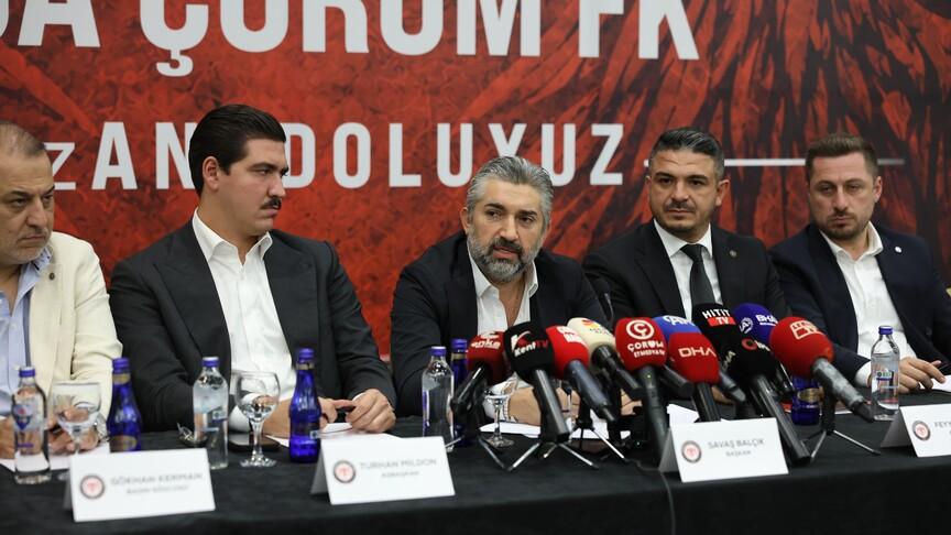 Çorum FK'den Fenerbahçe forması çıkarılmaya çalışılan çocuğa destek
