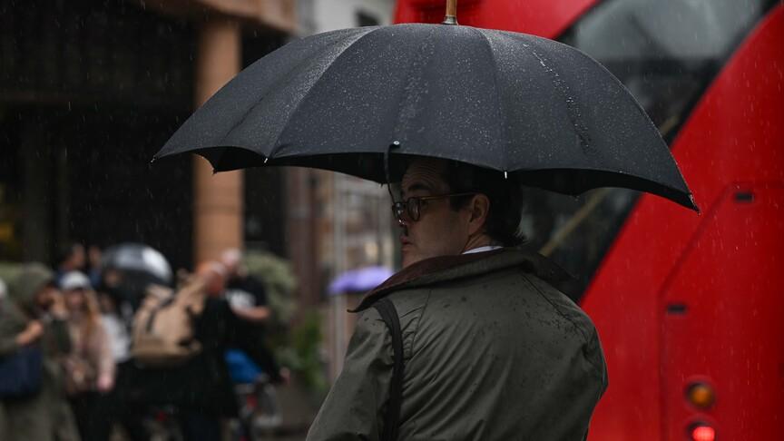 Londra'da 58 gün sonra kayda değer yağış