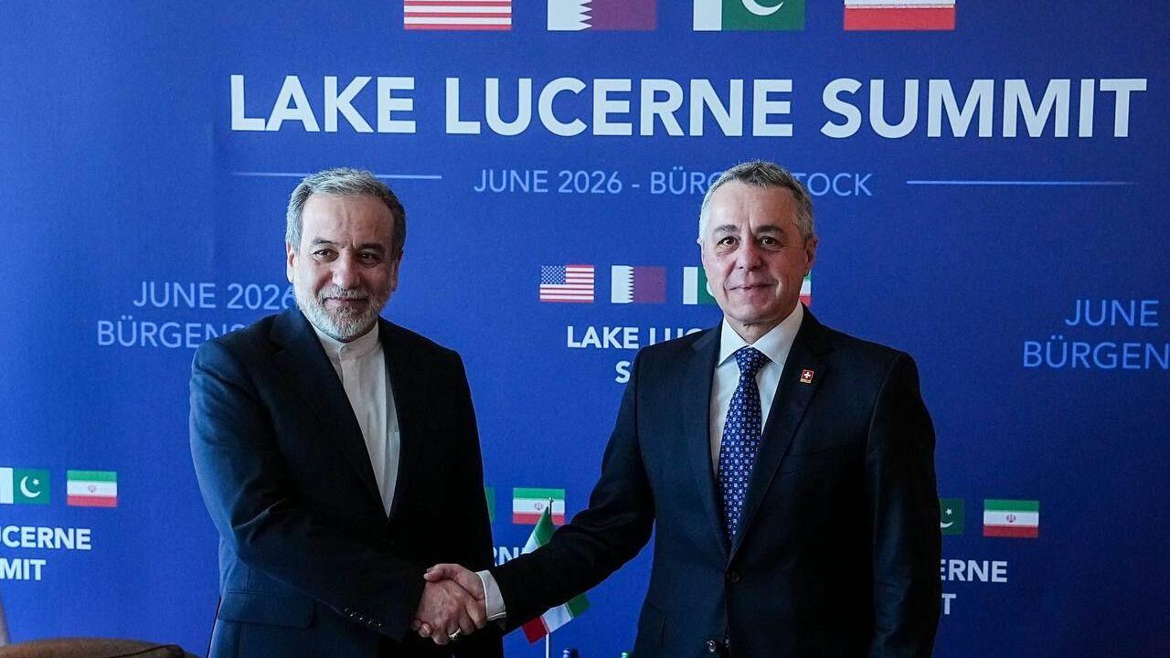 İran Dışişleri Bakanı Arakçi, İsviçreli mevkidaşı Cassis ile bir araya geldi