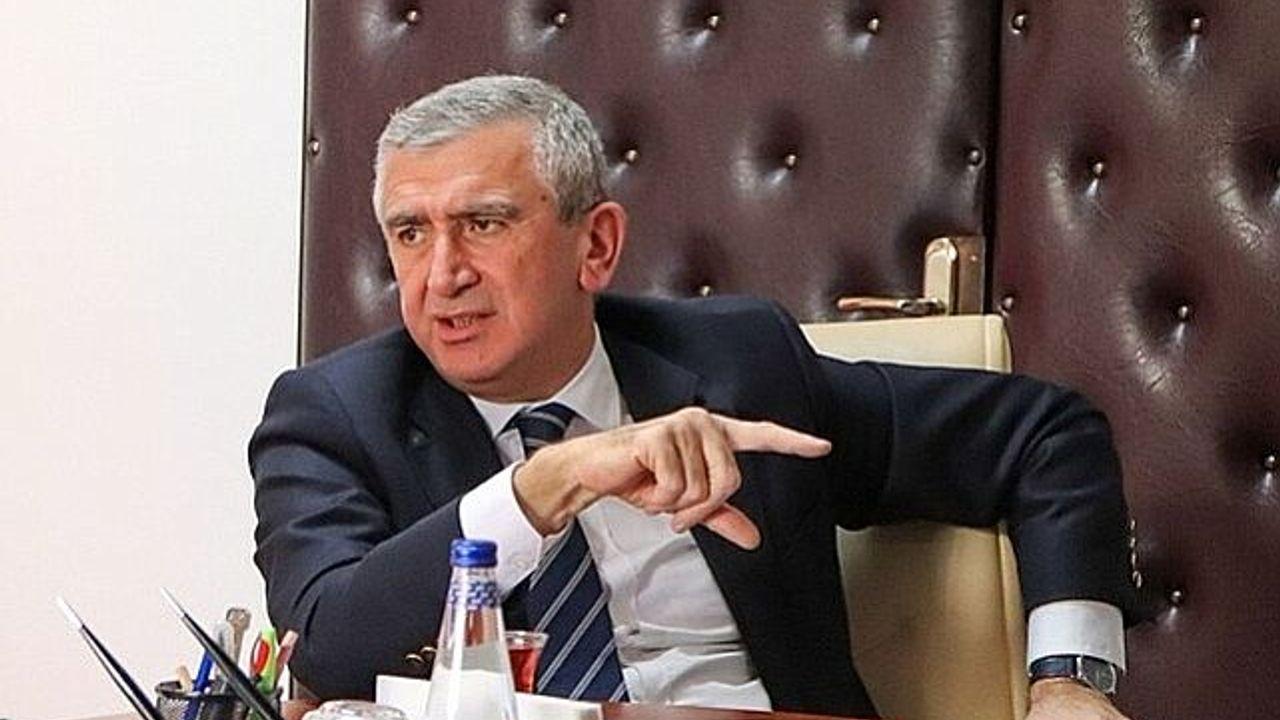 Akçakoca Belediye Başkanı Albayrak, gözaltına alındı