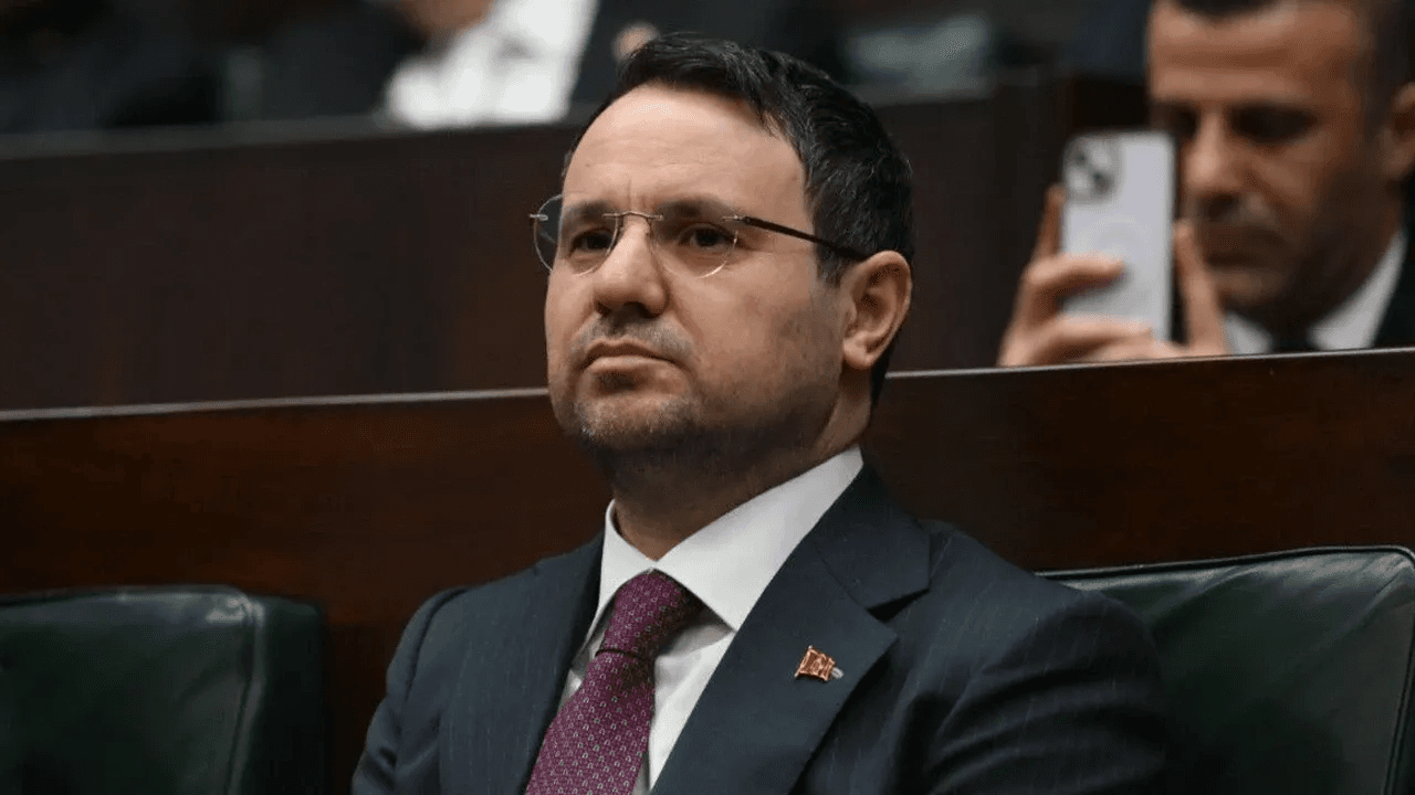 Bakan Gürlek: Dijital suç yapılanmalarına karşı yürütülen operasyonlar kararlılıkla devam edecek