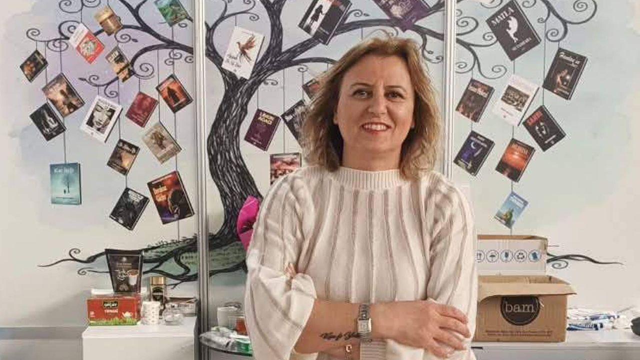 Yazar Ayten Öztürk, yeğeninin bıçaklı saldırısında öldü