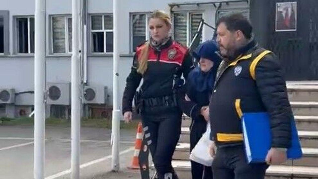 Kayıp ihbarında bulunduğu 75 yaşındaki emekli polis eşini öldürüp, satır ve bıçakla 15 parçaya ayırmış
