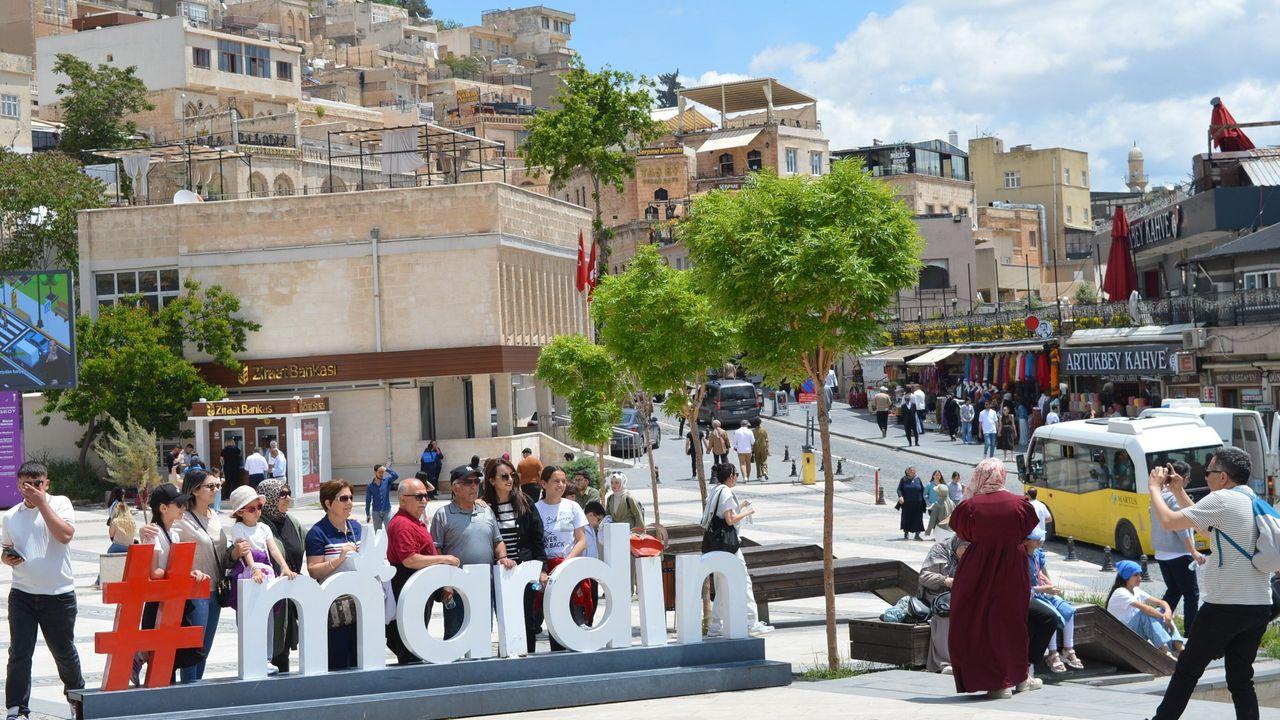Mardin’de bayramda oteller doldu, turistler çevre illere yönlendirildi